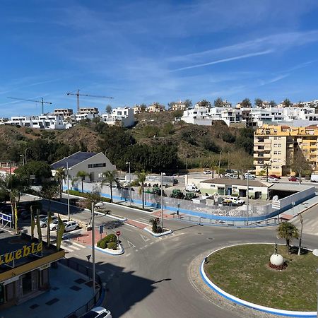 Amaner Capri Apartment Torre Del Mar Luaran gambar
