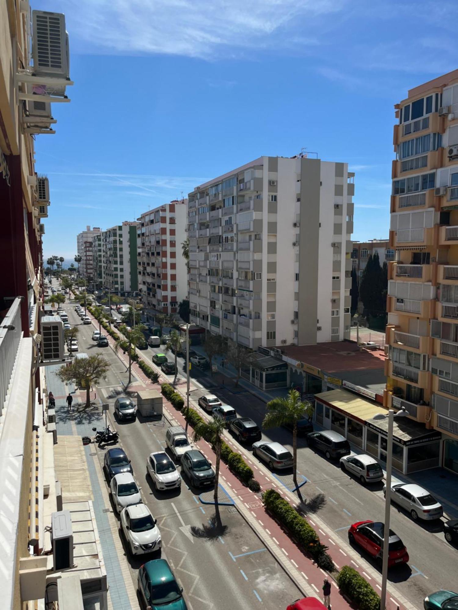 Amaner Capri Apartment Torre Del Mar Luaran gambar